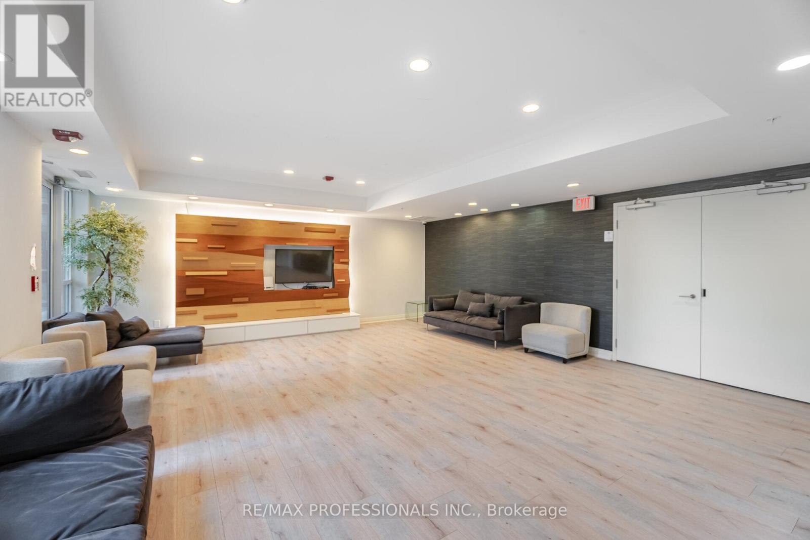 922 - 15 James Finlay Way, Toronto, Ontario  M3M 0B3 - Photo 33 - W13022256