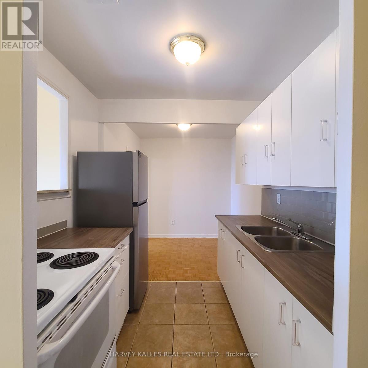 306 - 80 Blackfriar Avenue, Toronto, Ontario  M9R 3S9 - Photo 5 - W13022258