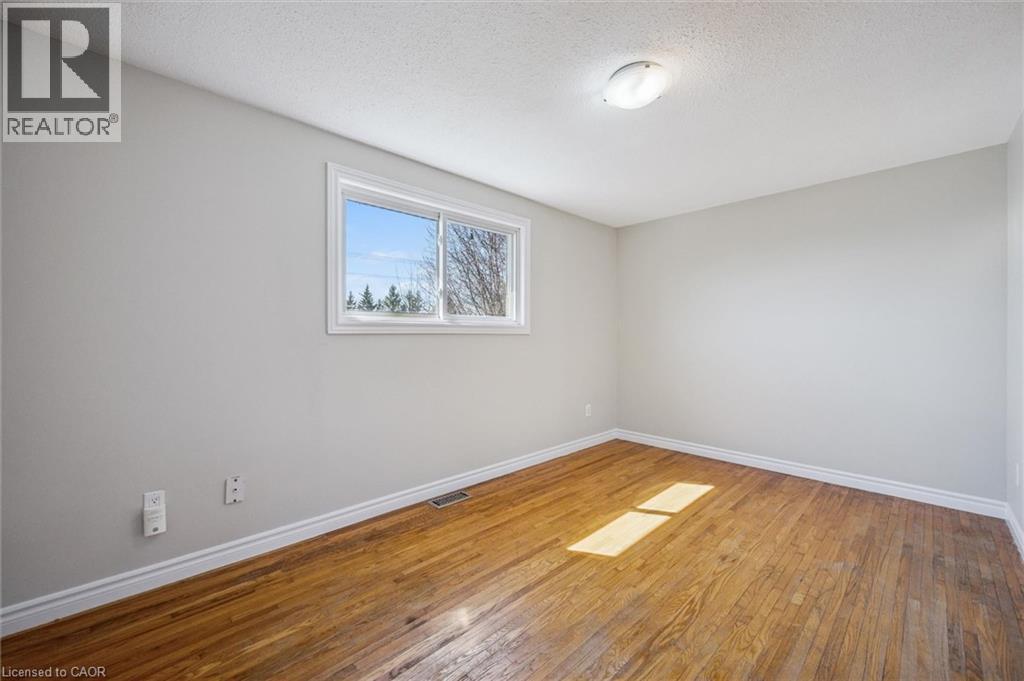 252 The Country Way, Kitchener, Ontario  N2E 2P9 - Photo 12 - 40807574