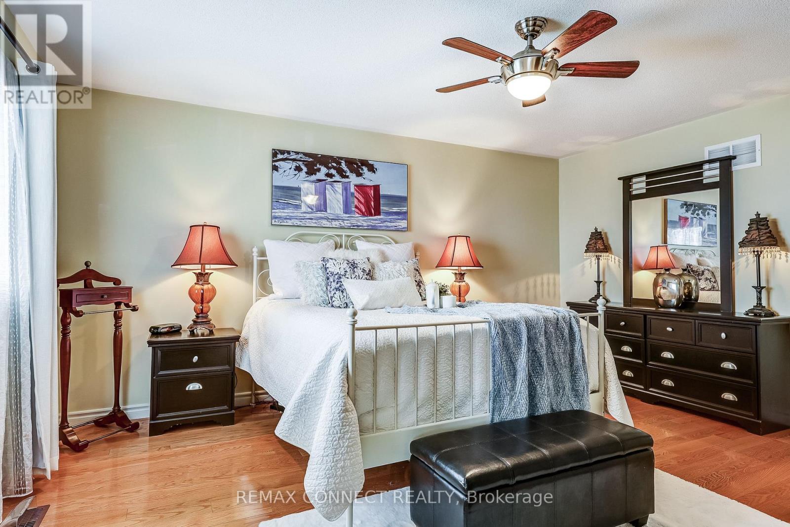 15 Brownridge Place, Whitby, Ontario  L1P 1W3 - Photo 21 - E12878842