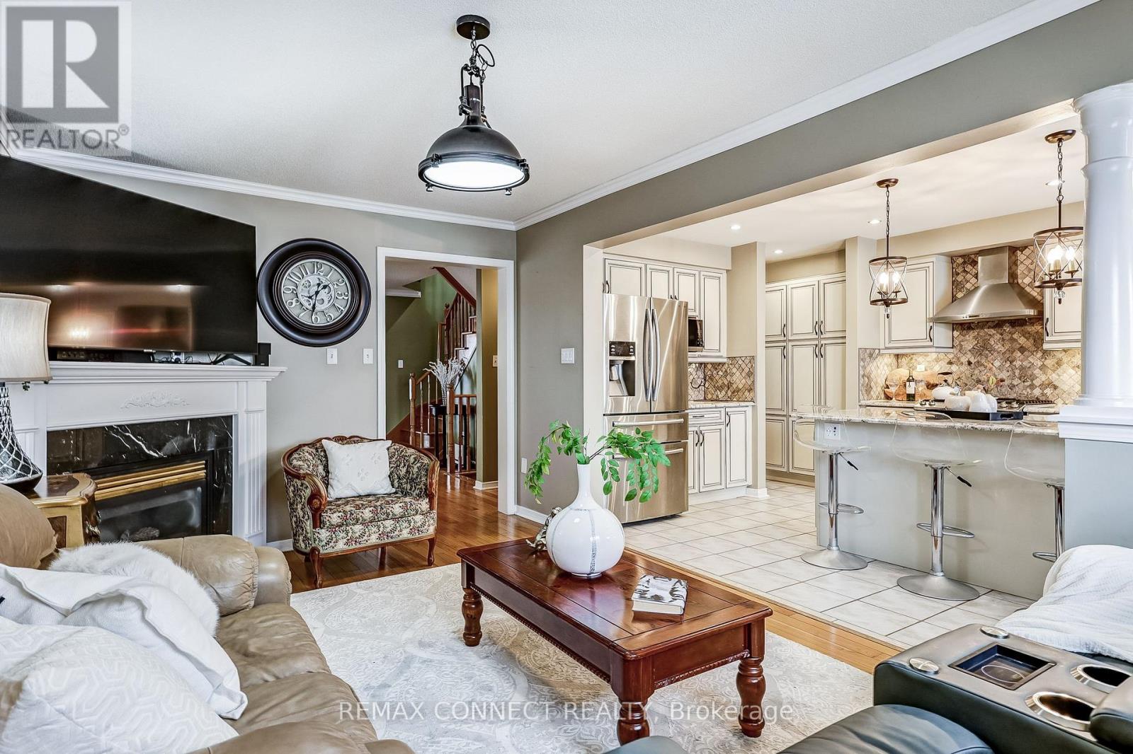 15 Brownridge Place, Whitby, Ontario  L1P 1W3 - Photo 12 - E12878842