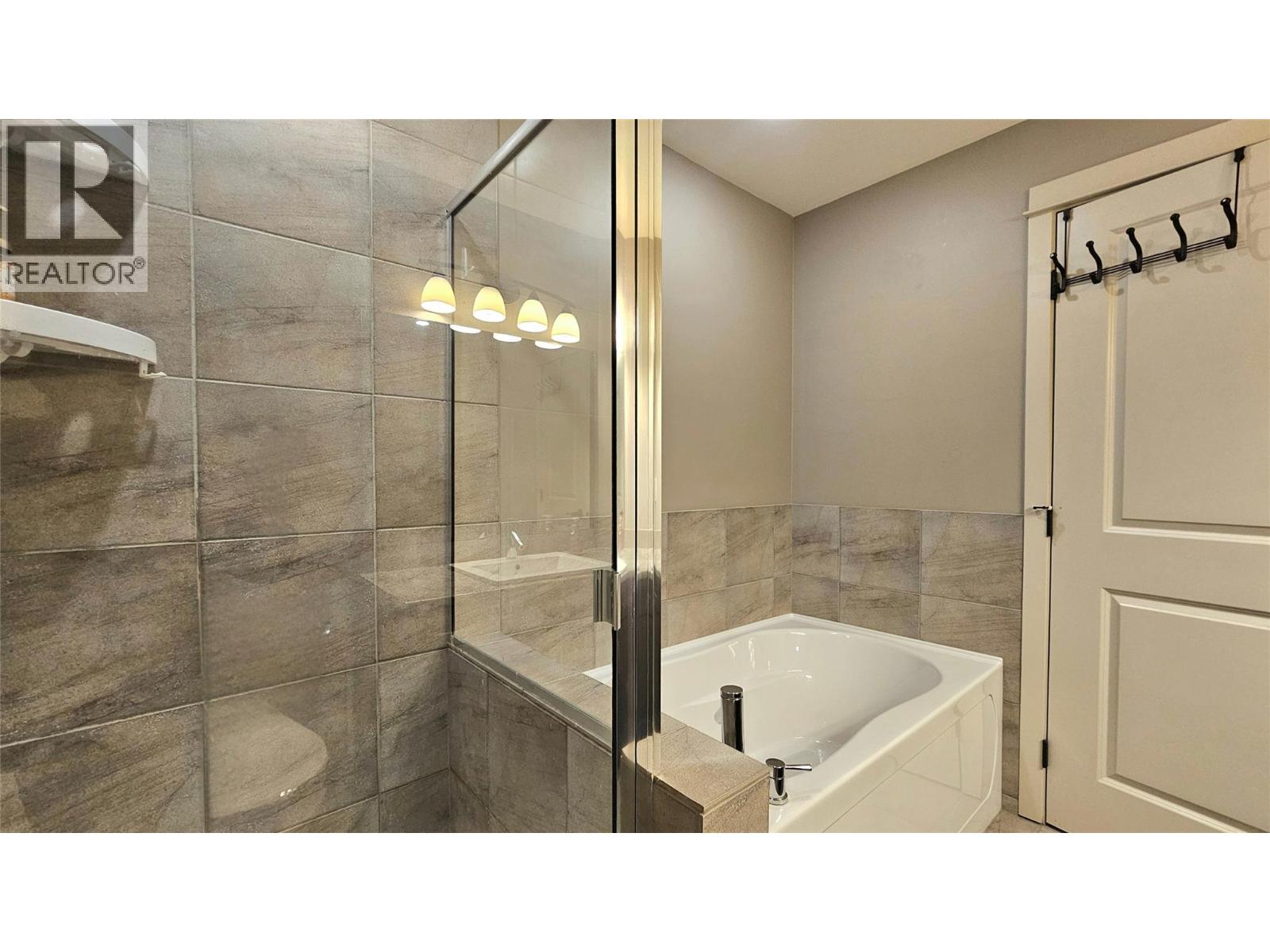 2142 Vasile Road Unit# 314, Kelowna, British Columbia  V1Y 6H5 - Photo 15 - 10348688