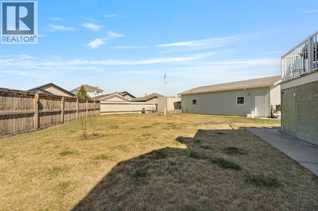 50 Thyrza Burkitt Place N, Lethbridge, Alberta  T1H 5M5 - Photo 41 - A2301459
