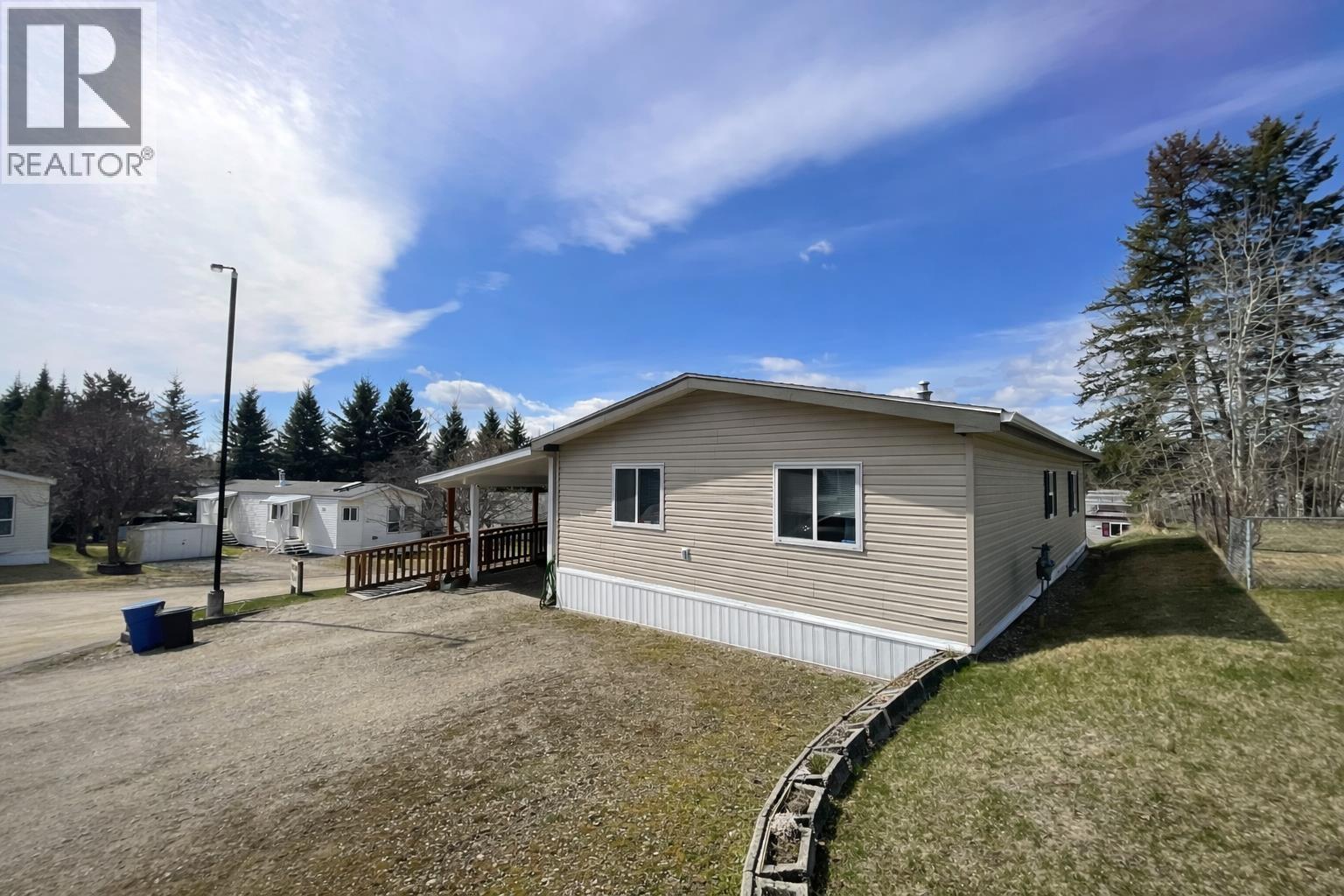21 370 Westland Road, Quesnel, British Columbia  V2J 6A7 - Photo 2 - R3113377