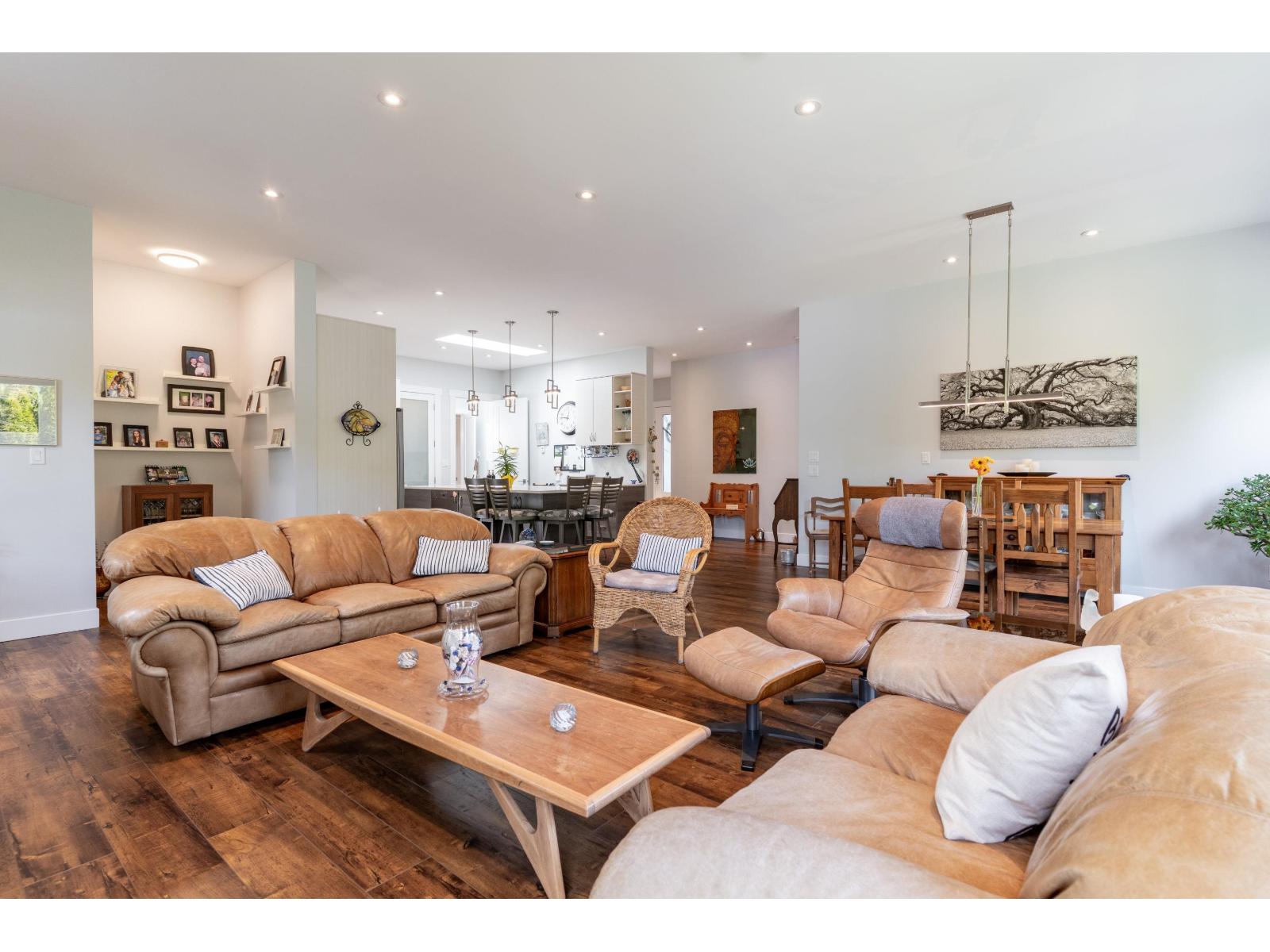 17123 0 Avenue, Surrey, British Columbia  V3Z 9P2 - Photo 10 - R2991369