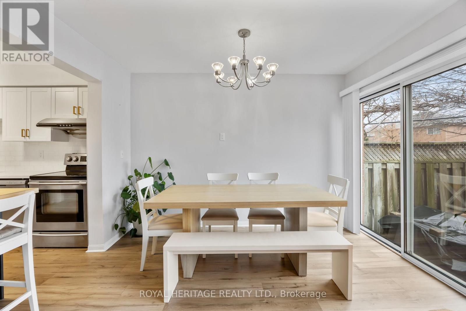 1251 Quest Circle, Mississauga, Ontario  L5N 8B6 - Photo 7 - W12878988