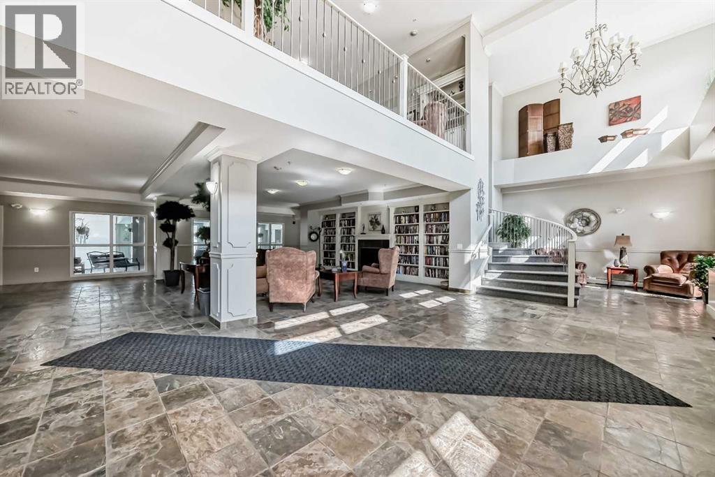 276, 15 Everstone Drive SW, Calgary, Alberta  T2Y 5B5 - Photo 2 - A2299595