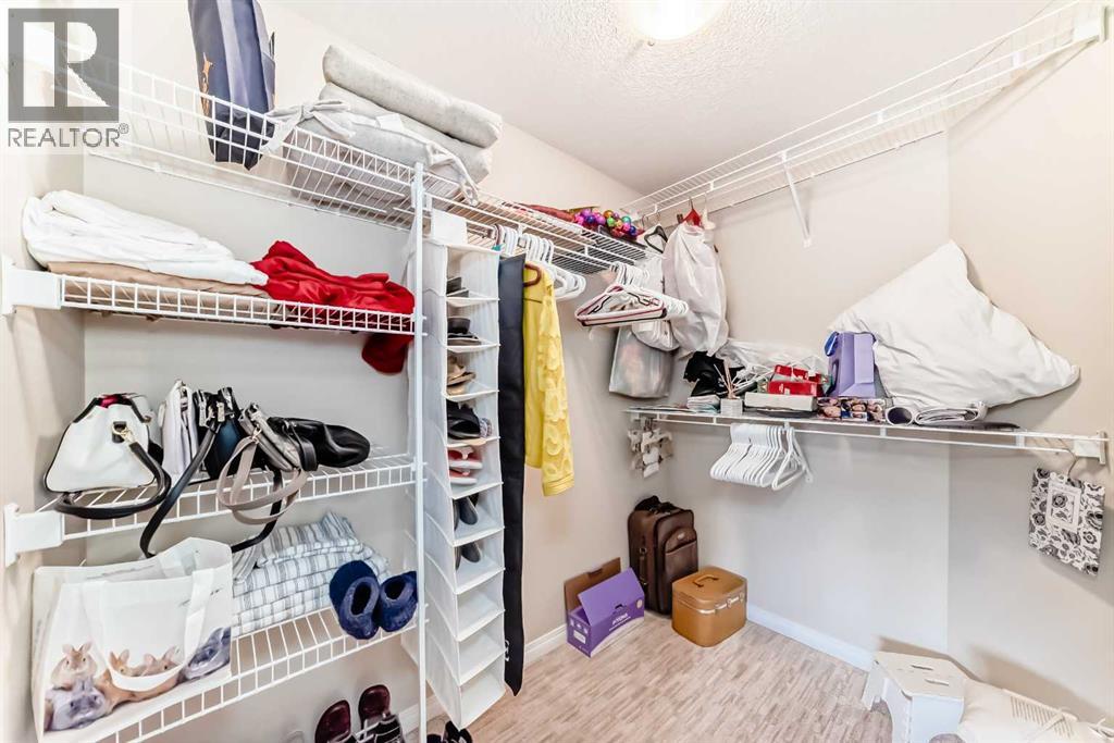 276, 15 Everstone Drive SW, Calgary, Alberta  T2Y 5B5 - Photo 13 - A2299595