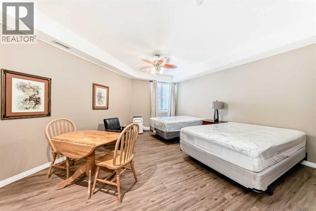 276, 15 Everstone Drive SW, Calgary, Alberta  T2Y 5B5 - Photo 19 - A2299595