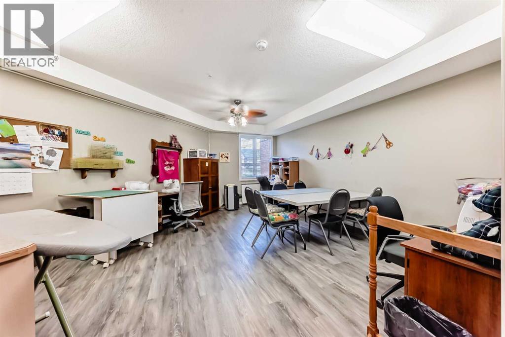 276, 15 Everstone Drive SW, Calgary, Alberta  T2Y 5B5 - Photo 27 - A2299595