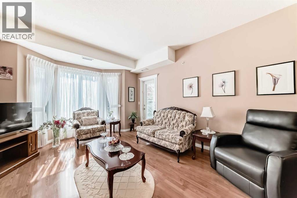 276, 15 Everstone Drive SW, Calgary, Alberta  T2Y 5B5 - Photo 8 - A2299595