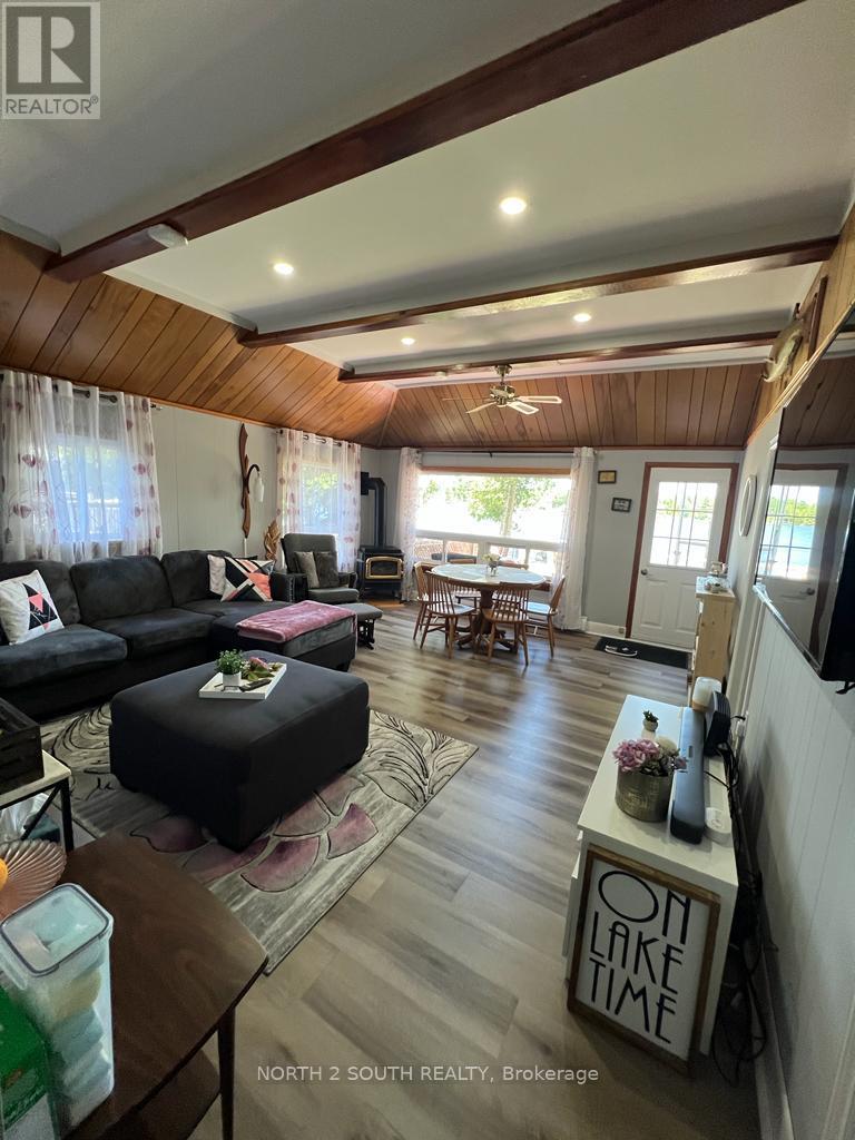 55 PARADISE ROAD, Kawartha Lakes, Ontario