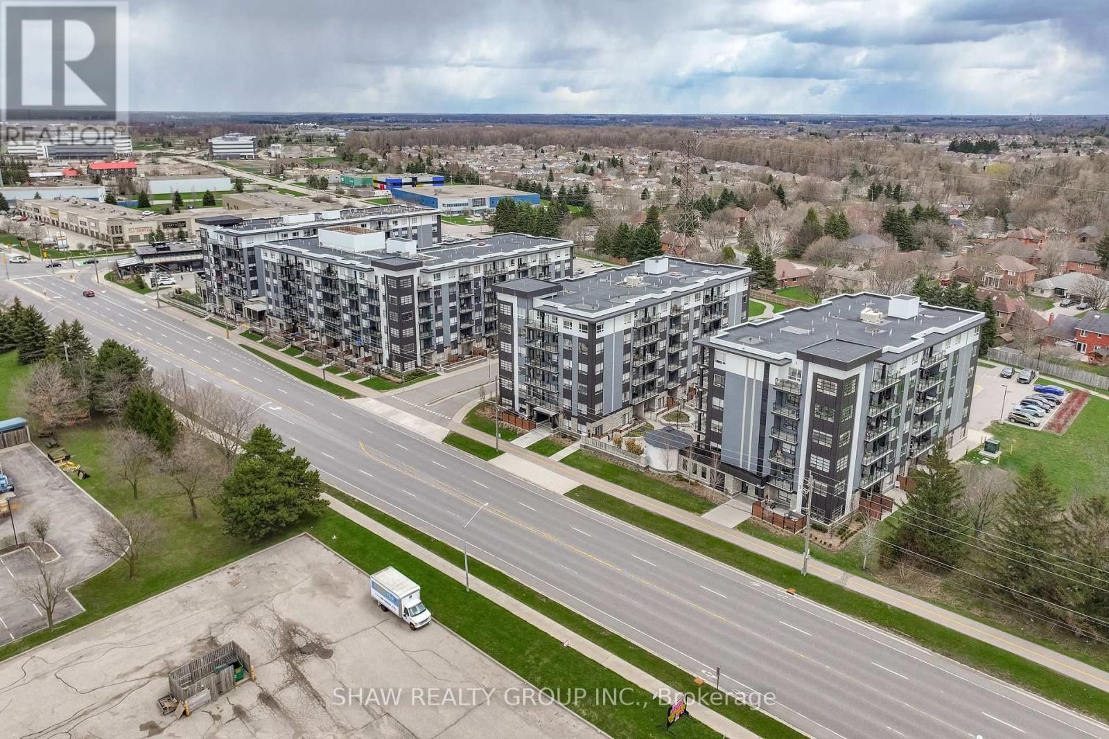 601 - 247 Northfield Drive, Waterloo, Ontario  N2K 0H1 - Photo 3 - X13022040