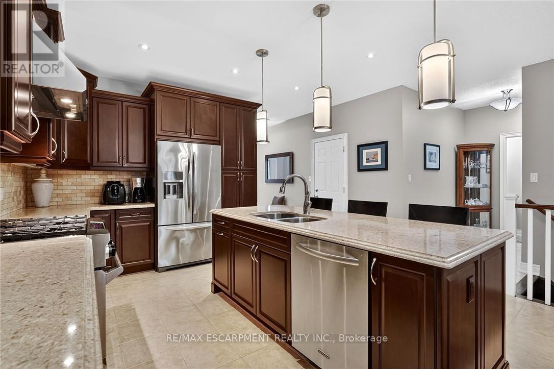 18 Brookside Terrace, West Lincoln, Ontario  L0R 2A0 - Photo 11 - X13022114