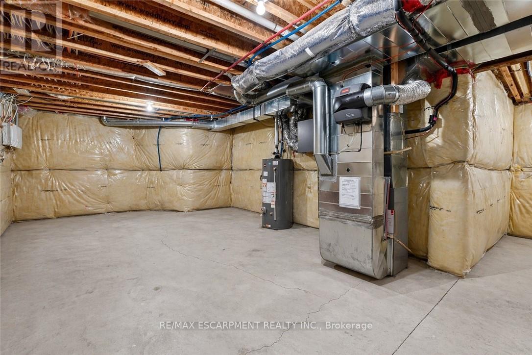 18 Brookside Terrace, West Lincoln, Ontario  L0R 2A0 - Photo 35 - X13022114