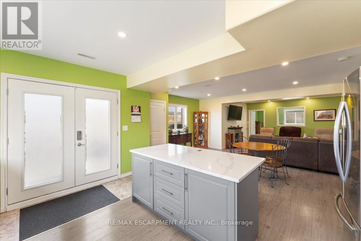 66 Magnificent Way, Hamilton, Ontario  L0R 1C0 - Photo 25 - X13022166