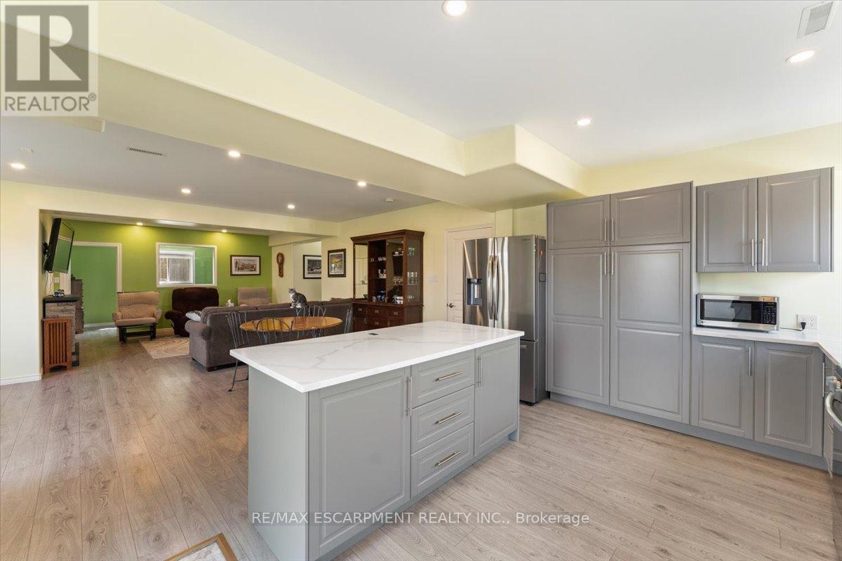 66 Magnificent Way, Hamilton, Ontario  L0R 1C0 - Photo 26 - X13022166