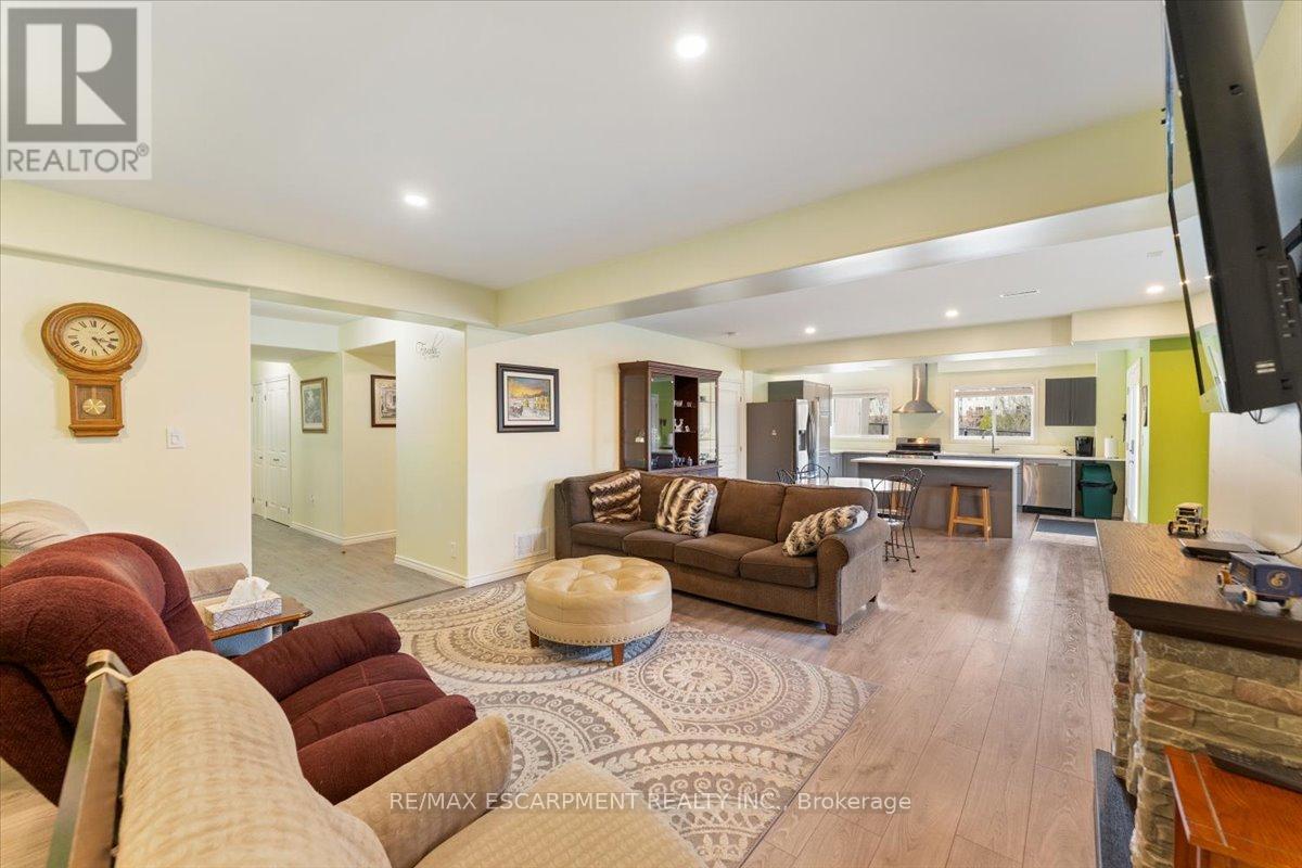 66 Magnificent Way, Hamilton, Ontario  L0R 1C0 - Photo 33 - X13022166