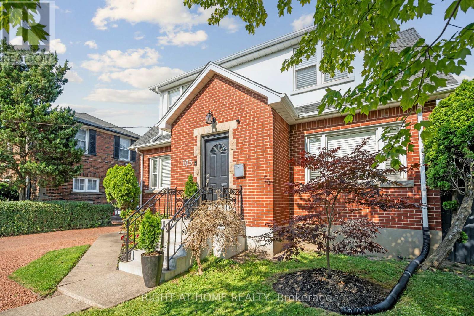 105 Glenridge Avenue, St. Catharines, Ontario  L2R 4X5 - Photo 35 - X13022192