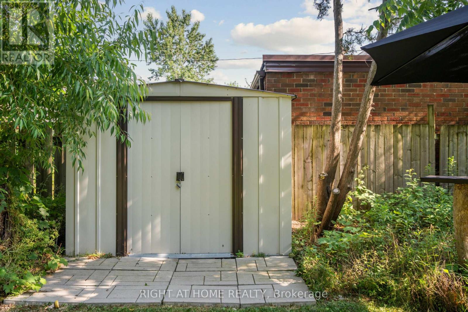 105 Glenridge Avenue, St. Catharines, Ontario  L2R 4X5 - Photo 40 - X13022192