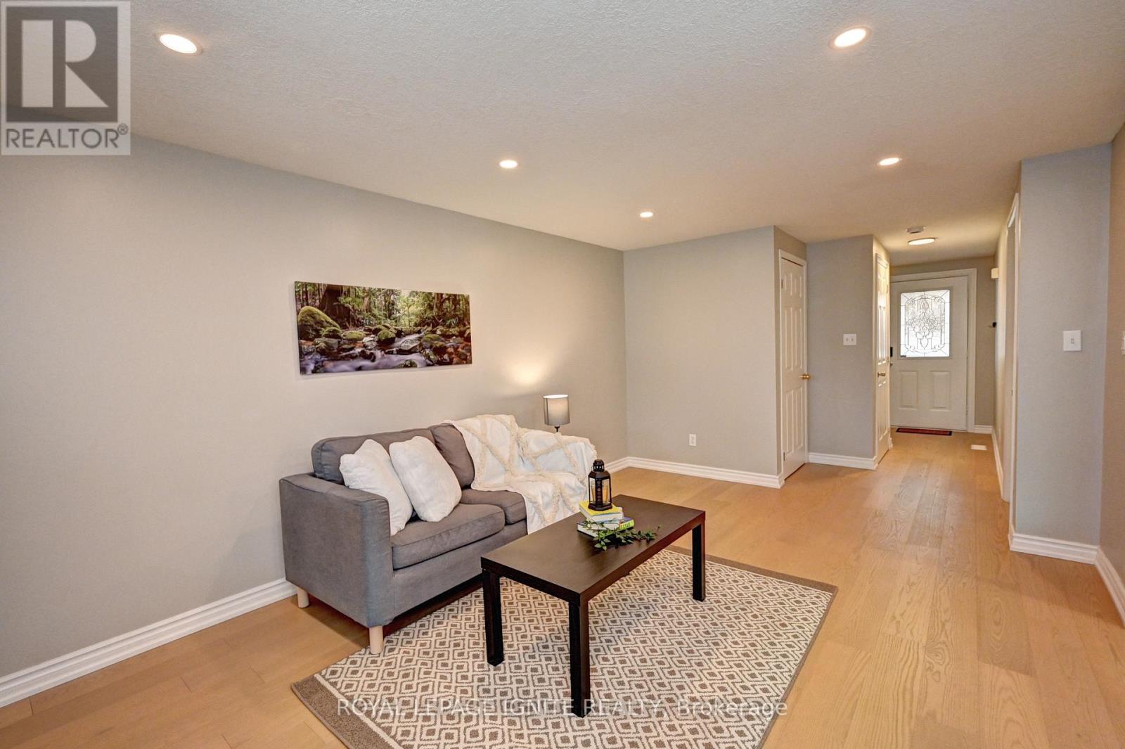 30 Bridlewreath Street, Kitchener, Ontario  N2E 3V5 - Photo 17 - X13022250