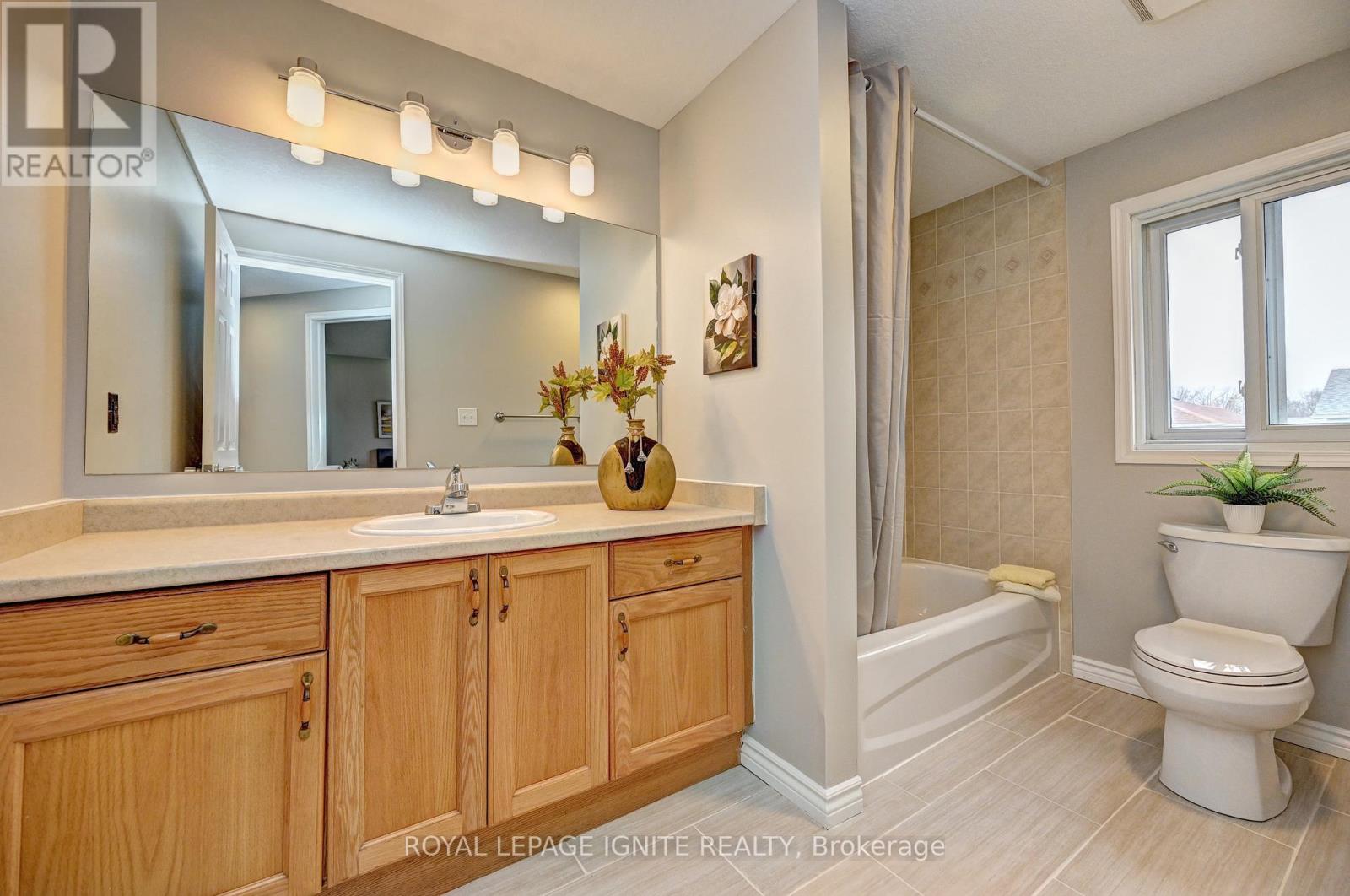 30 Bridlewreath Street, Kitchener, Ontario  N2E 3V5 - Photo 31 - X13022250