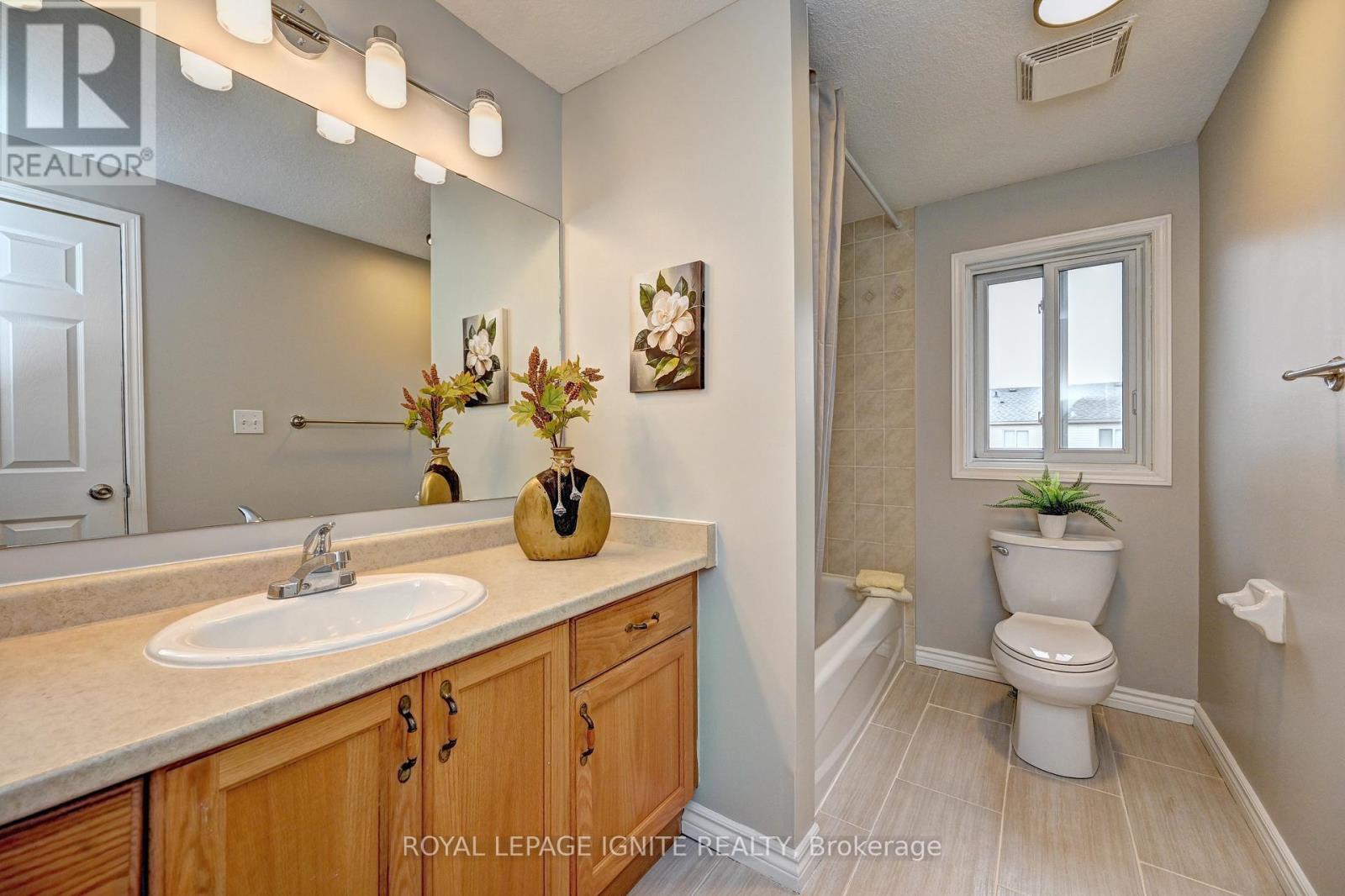 30 Bridlewreath Street, Kitchener, Ontario  N2E 3V5 - Photo 32 - X13022250