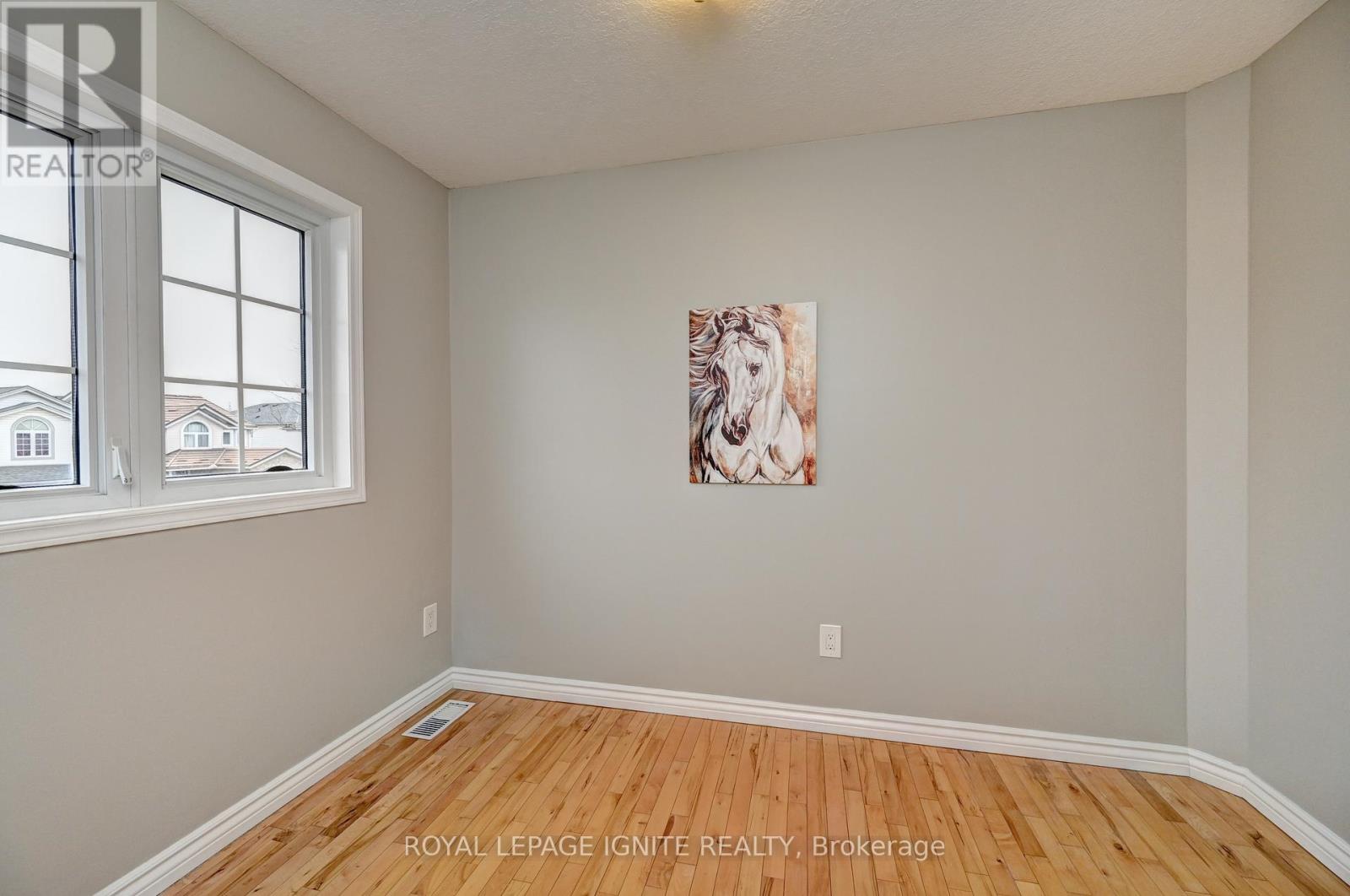 30 Bridlewreath Street, Kitchener, Ontario  N2E 3V5 - Photo 33 - X13022250