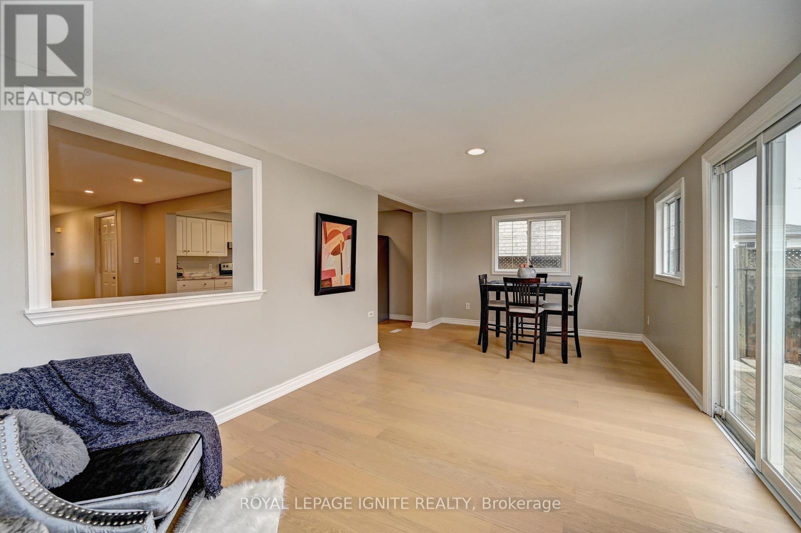 30 Bridlewreath Street, Kitchener, Ontario  N2E 3V5 - Photo 9 - X13022250