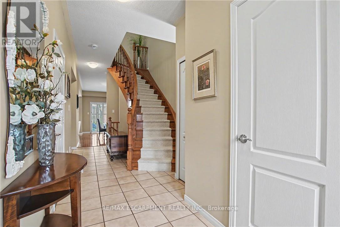 44 - 81 Valridge Drive, Hamilton, Ontario  L9G 5B6 - Photo 5 - X13022266