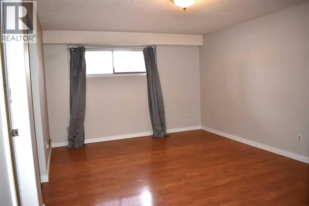 6348 Bowmont Crescent NW, Calgary, Alberta  T3B 2H4 - Photo 24 - A2301029