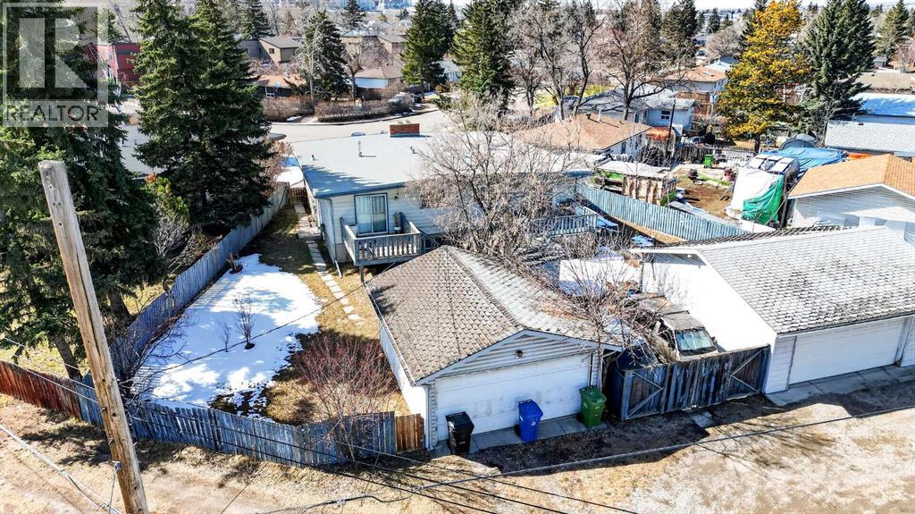 6348 Bowmont Crescent NW, Calgary, Alberta  T3B 2H4 - Photo 6 - A2301029