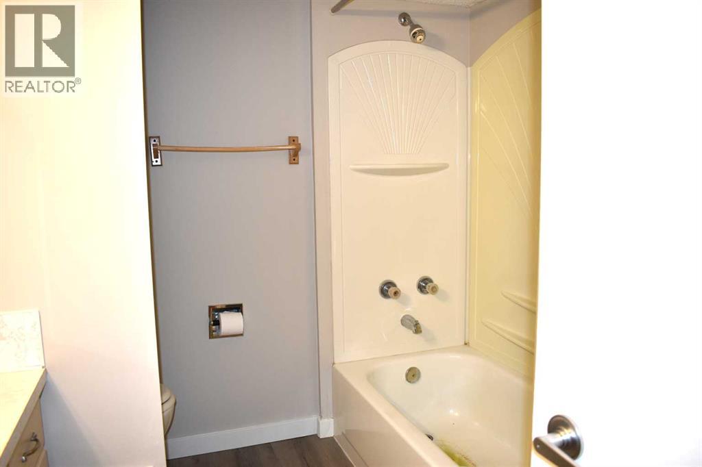 6348 Bowmont Crescent NW, Calgary, Alberta  T3B 2H4 - Photo 30 - A2301029