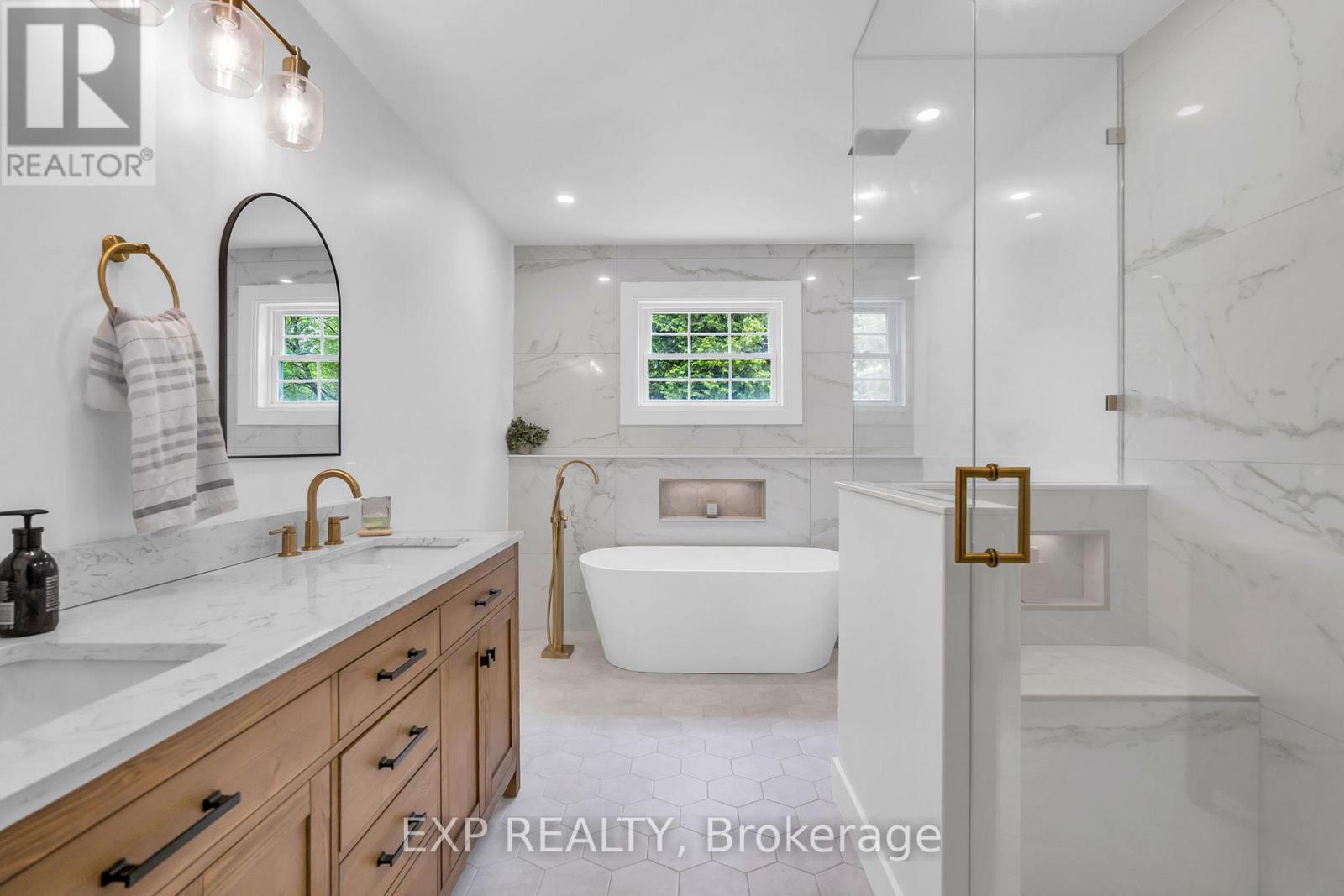 89 River Street, Georgina, Ontario  L0E 1R0 - Photo 19 - N13020682