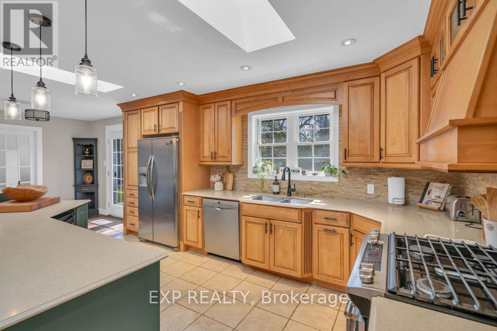 89 River Street, Georgina, Ontario  L0E 1R0 - Photo 9 - N13020682