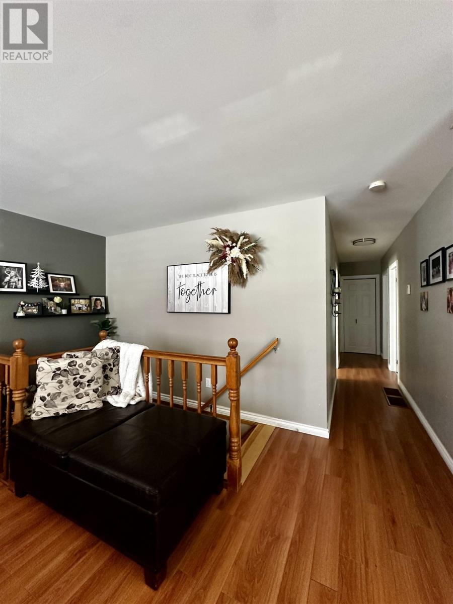 61 Axmith Ave, Elliot Lake, Ontario  P5A 1B5 - Photo 18 - SM260470