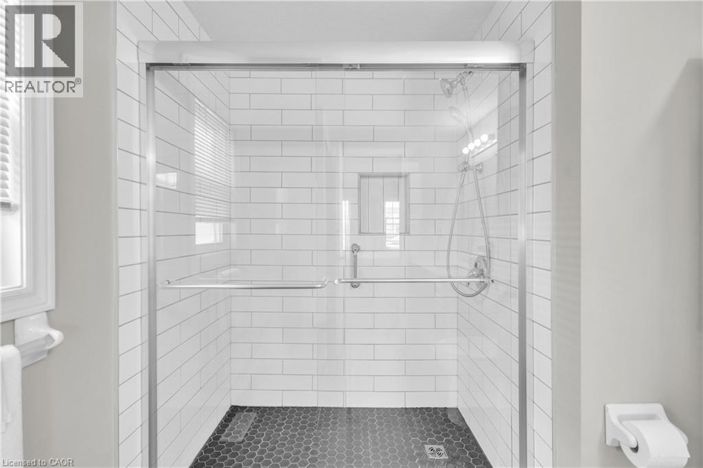 22 Dahlia Street, Kitchener, Ontario  N2E 4A9 - Photo 22 - 40818567