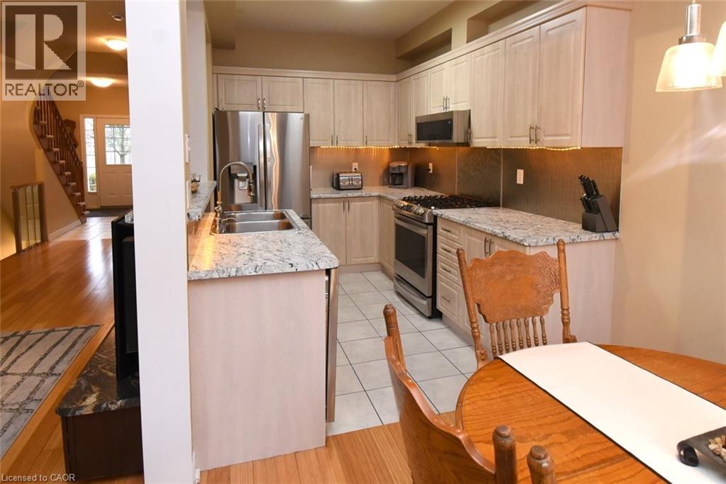 2229 Walkers Line Unit# 9, Burlington, Ontario  L7M 4X4 - Photo 8 - 40810333