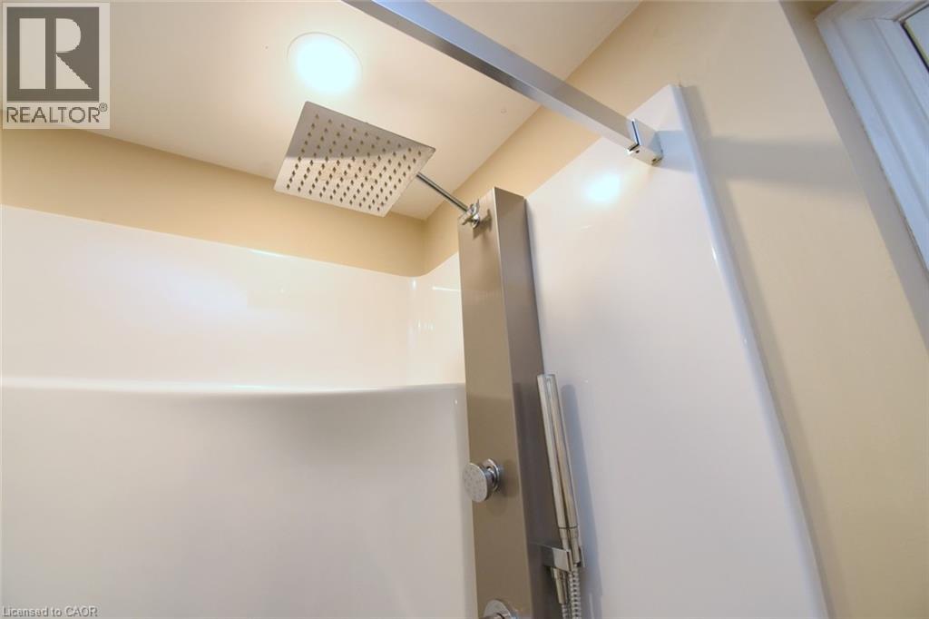 2229 Walkers Line Unit# 9, Burlington, Ontario  L7M 4X4 - Photo 30 - 40810333