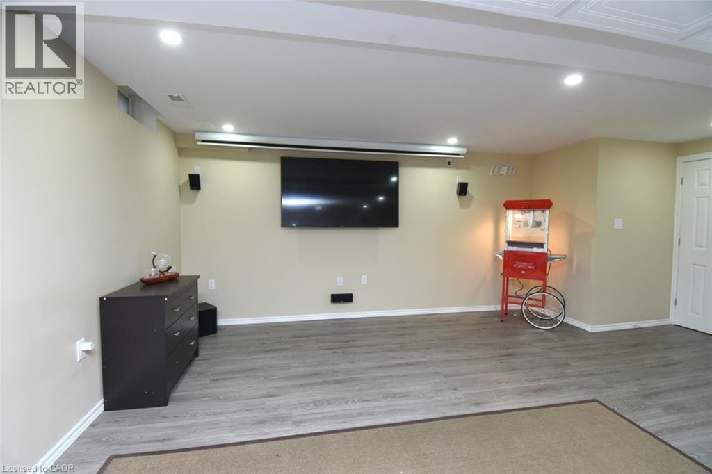 2229 Walkers Line Unit# 9, Burlington, Ontario  L7M 4X4 - Photo 37 - 40810333