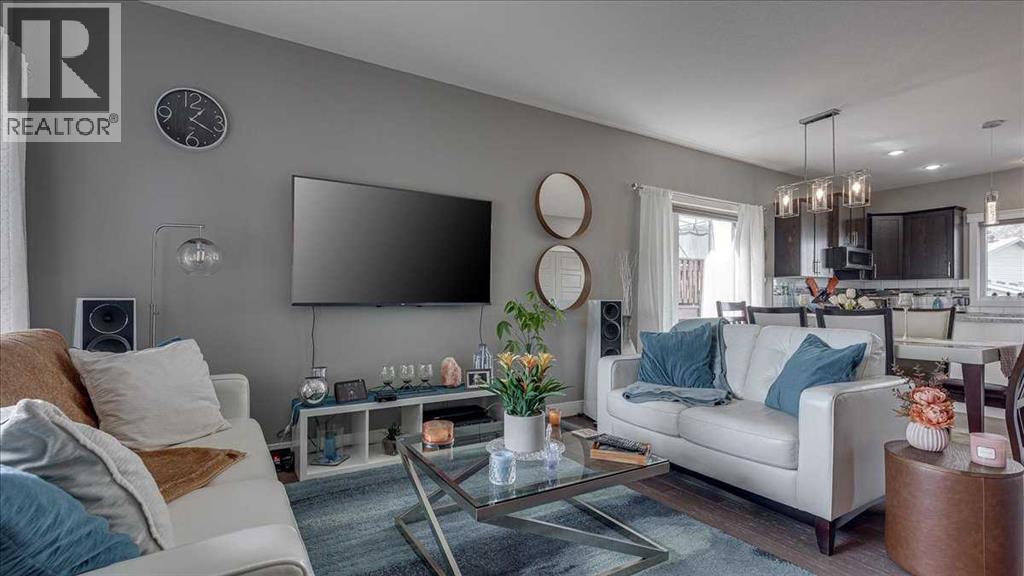 738 Cypress Lane, Rural Red Deer County, Alberta  T4S 0E5 - Photo 6 - A2303531