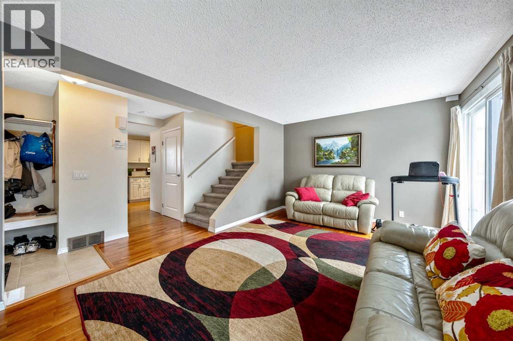 60, 115 Bergen Road NW, Calgary, Alberta  T3K 1P2 - Photo 4 - A2295734