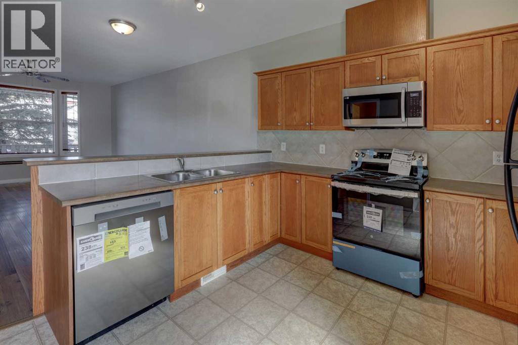 302, 2006 Luxstone Boulevard SW, Airdrie, Alberta  T4B 3C4 - Photo 11 - A2300510