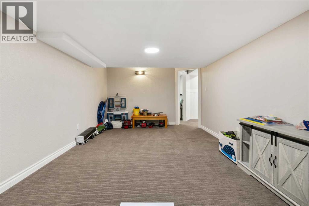 6313 Erickson Drive, Camrose, Alberta  T4V 3K1 - Photo 26 - A2303153