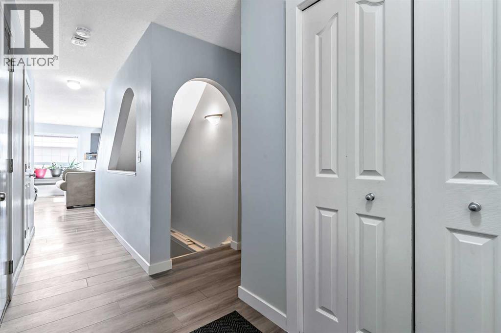 27, 156 Canoe Drive SW, Airdrie, Alberta  T4B 2Z3 - Photo 4 - A2300589