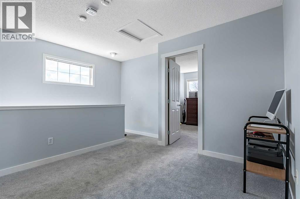 27, 156 Canoe Drive SW, Airdrie, Alberta  T4B 2Z3 - Photo 15 - A2300589
