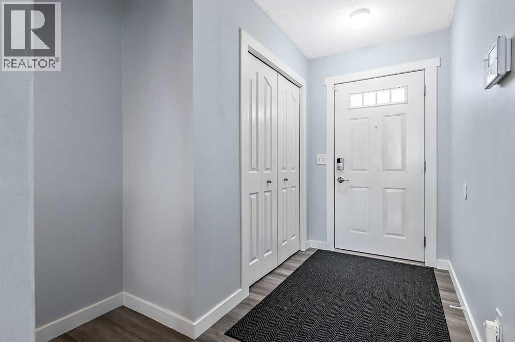 27, 156 Canoe Drive SW, Airdrie, Alberta  T4B 2Z3 - Photo 3 - A2300589