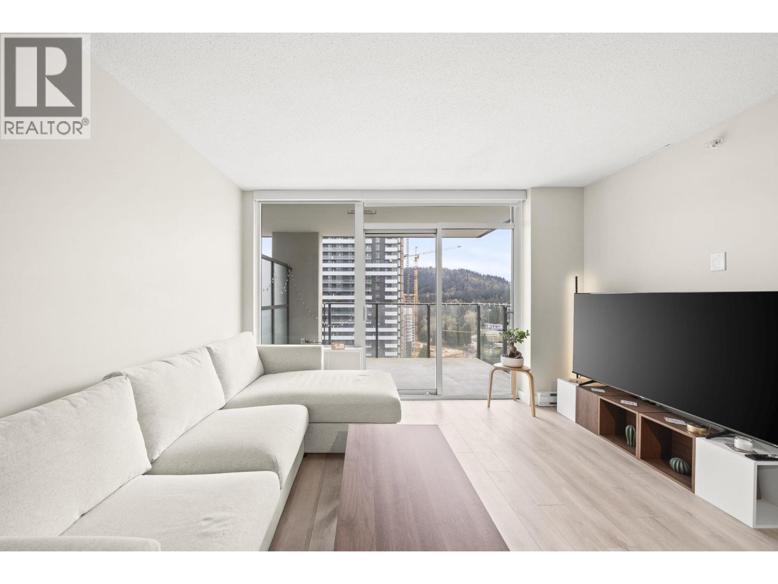 2101 602 Como Lake Avenue, Coquitlam, British Columbia  V3J 0G3 - Photo 6 - R3111208