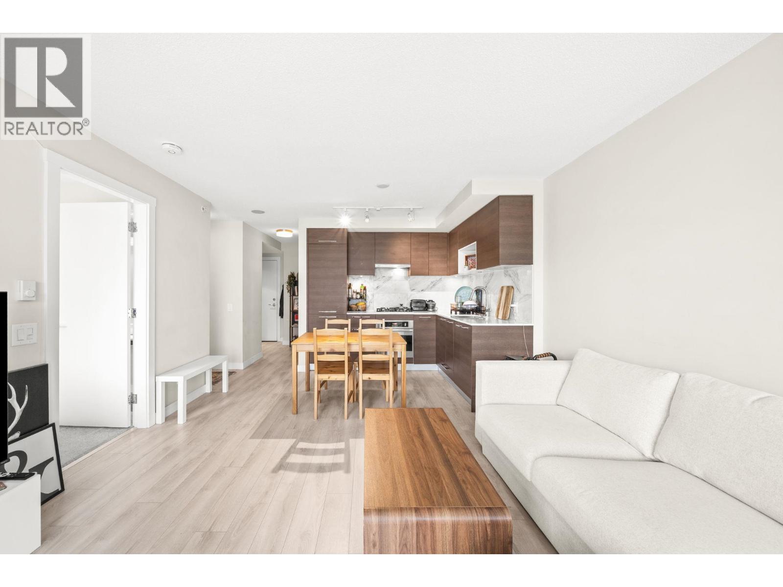 2101 602 Como Lake Avenue, Coquitlam, British Columbia  V3J 0G3 - Photo 3 - R3111208