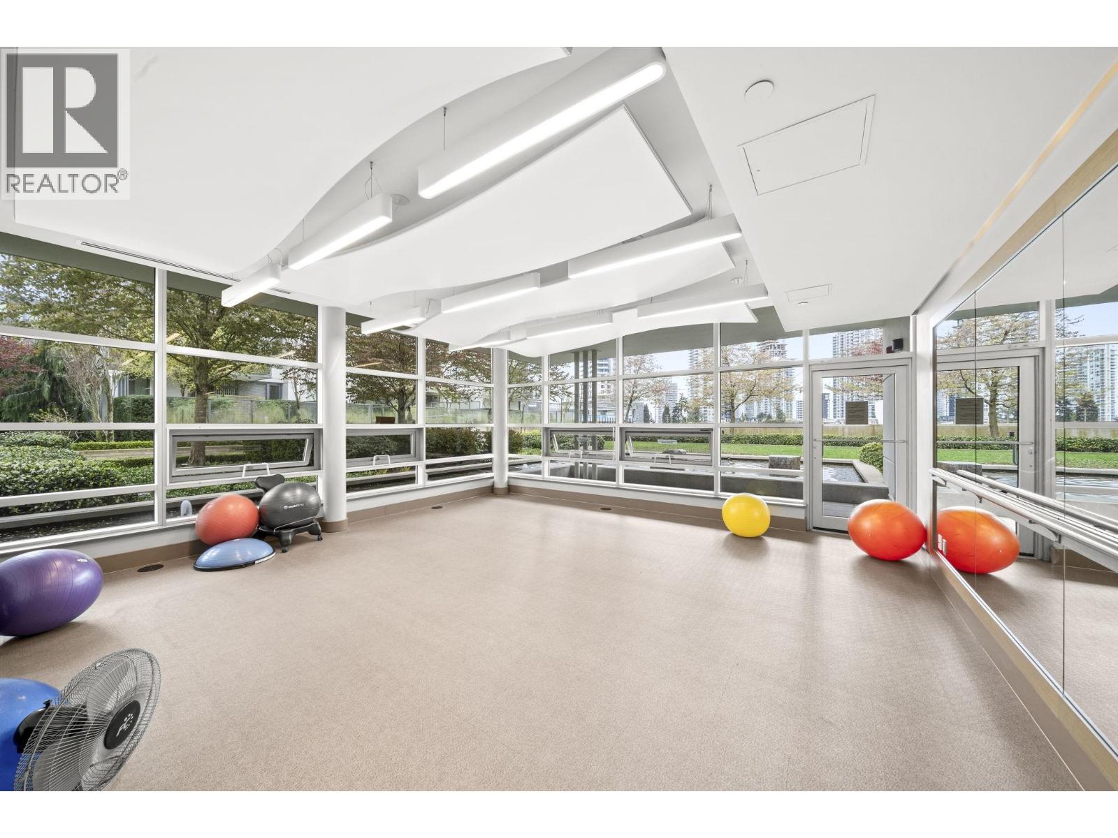 2101 602 Como Lake Avenue, Coquitlam, British Columbia  V3J 0G3 - Photo 30 - R3111208